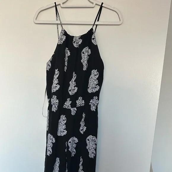 Altar’d State Jumpsuit - Picture 1 of 3